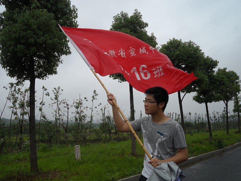 18 岁带队德甲 球丢 欧冠冲双冠 连胜狂轰 38 0 7 球！全欧神帅诞生